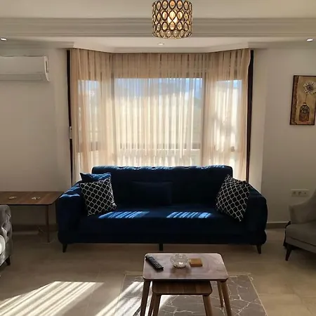 Izmir'de Ozel Havuzlu, 8 Kisilik Villa-awz127 Dikili
