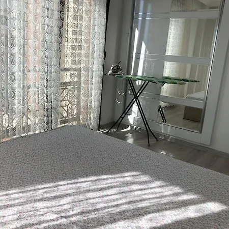 Izmir'de Ozel Havuzlu, 8 Kisilik Villa-awz127 * 迪基利