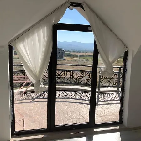Izmir'de Ozel Havuzlu, 8 Kisilik Villa-awz127 *